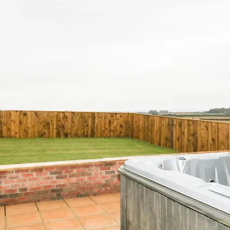 Owl View Scarborough